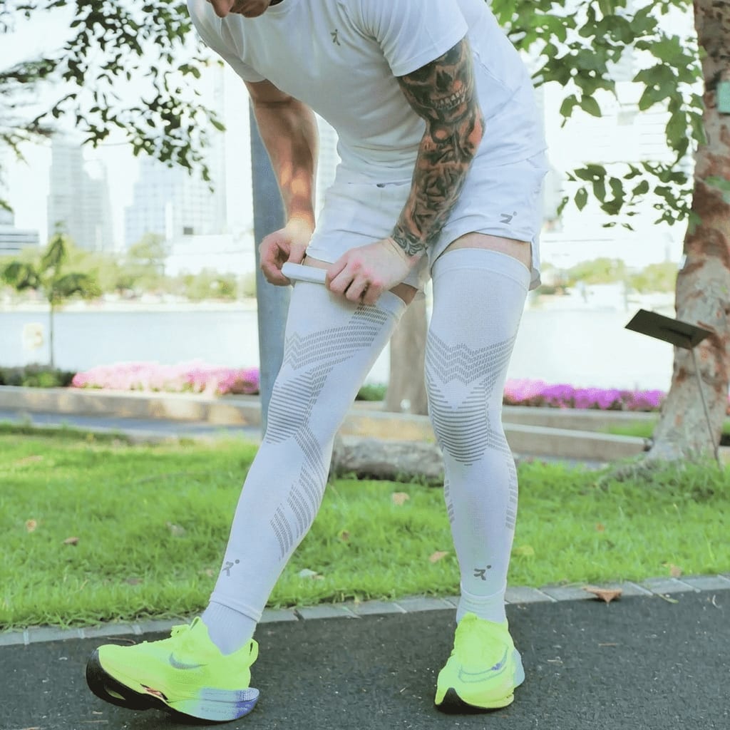 Gounod Knee Strap — For Knee Pain & Sport - KneeFlex